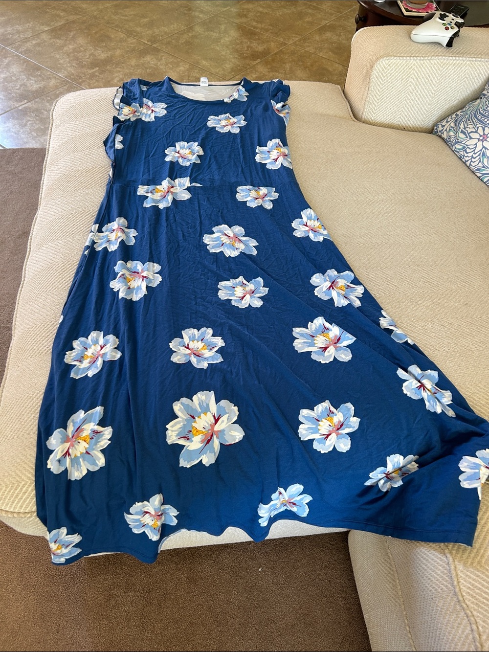 NWOT old navy Blue Floral Women’s Dress size xl